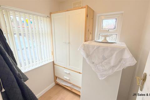34 The Drive, Goffs Oak, Waltham Cross, EN7 5PA