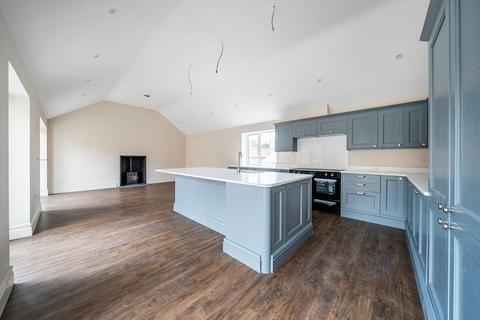 4 bedroom detached house for sale, 7 Station Road, Corby Glen