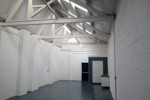 Industrial unit to rent, Clonmel Road Business Stirchley Birmingham Road Birmingham B30 2BU