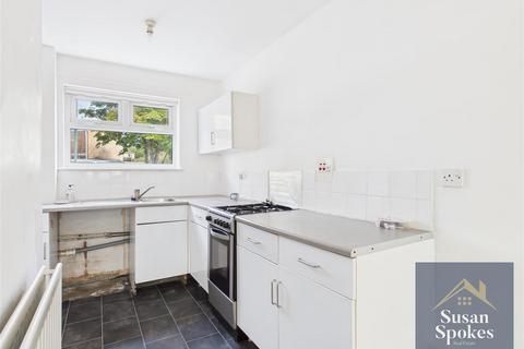 2 bedroom terraced house for sale, Birdhill Place, South Shields