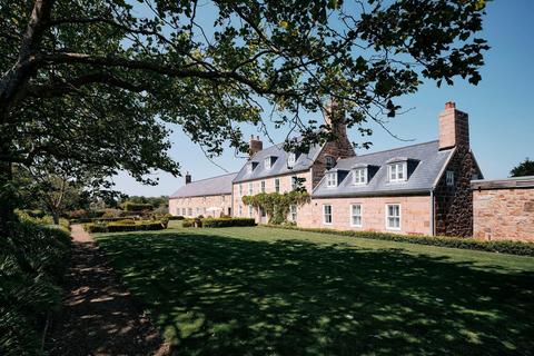 8 bedroom detached house for sale, Rue Des Canons, Jersey JE3
