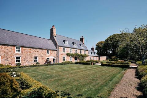 8 bedroom detached house for sale, Rue Des Canons, Jersey JE3