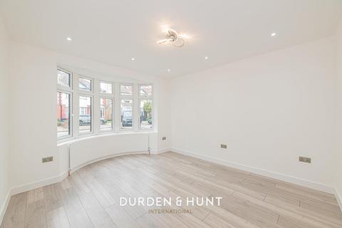 undefined, Donington Avenue, Barkingside, IG6