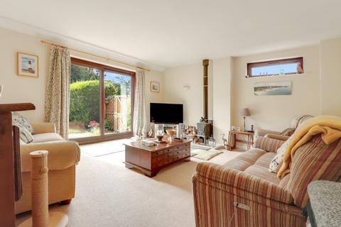 4 bedroom detached house for sale, The Studio The Drive, Farringdon