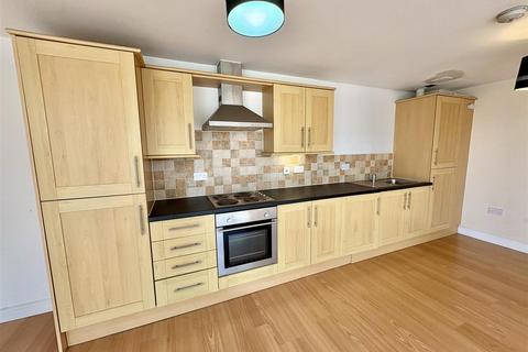 2 bedroom apartment for sale, Westbury Street, Elland