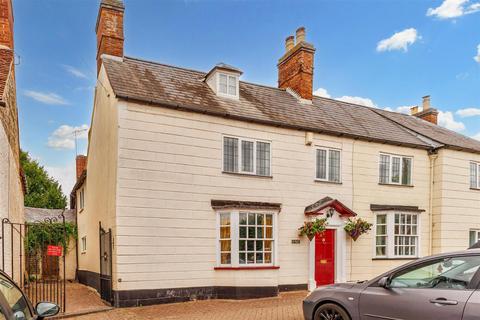 undefined, Bridge Street, Kineton CV35