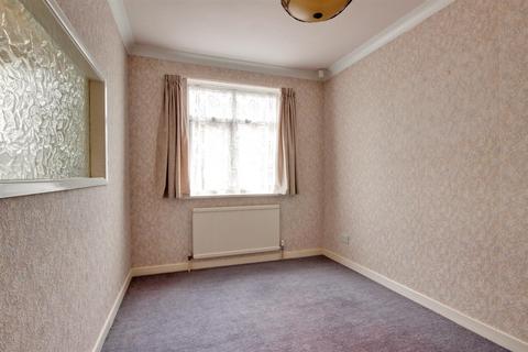 8 Brantingham Close, Cottingham, HU16 5JW