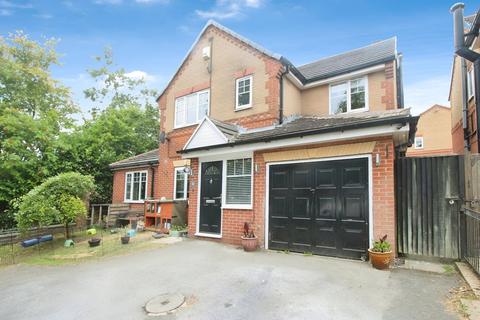 1 Martingale Drive, Leeds, LS10 4TB