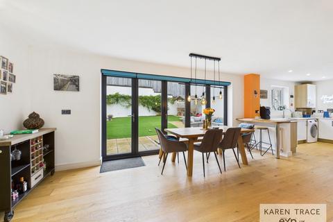 4 bedroom detached house for sale, Rope Walk, St. Austell PL26