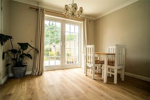 16 Buckhurst Crescent, Walcot, Swindon, SN3 3DA