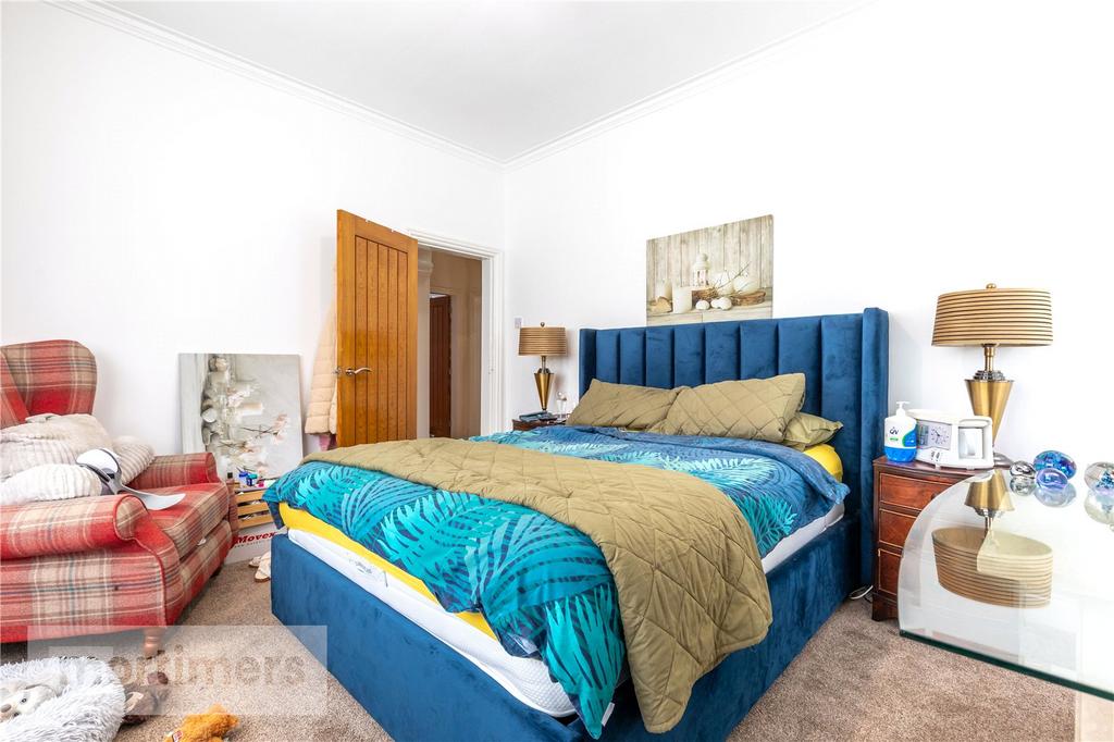 Main Bedroom
