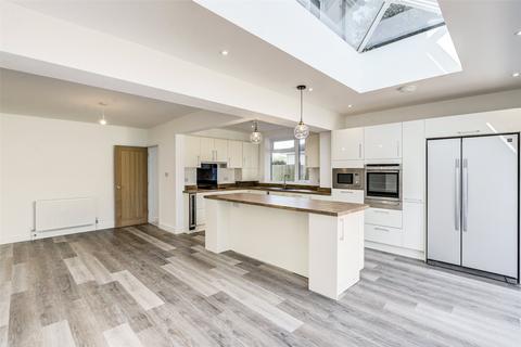 5 bedroom semi-detached house for sale, Shermanbury Road, Tarring, Worthing, West Sussex, BN14