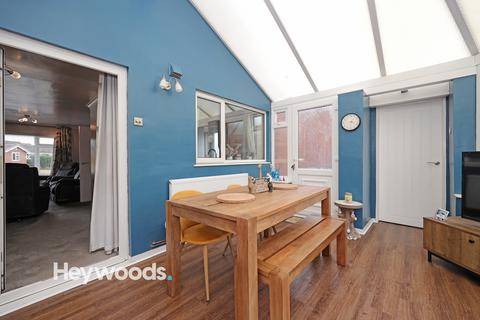 4 bedroom semi-detached house for sale, Stephens Way, Bignall End, Stoke-on-Trent