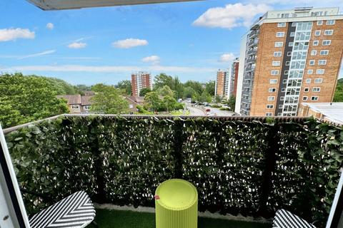 undefined, Lakeside Rise, Manchester, M9