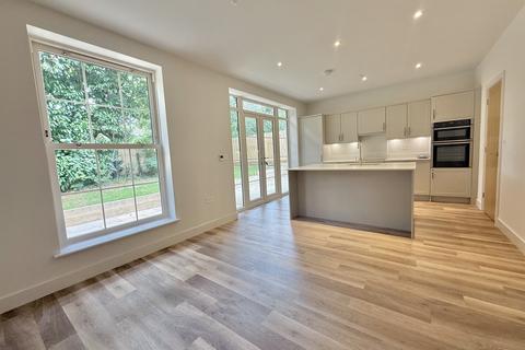 undefined, Woolsbridge Road, Ashley Heath, BH24