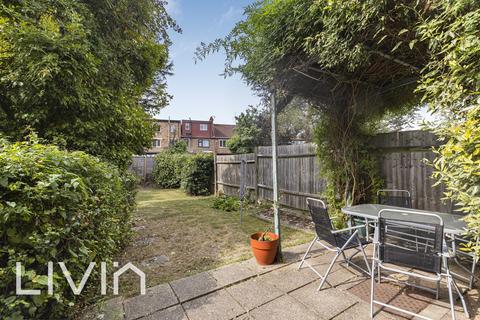 undefined, London SW16