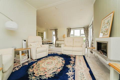 2 bedroom park home for sale, Evesham, Worcestershire, WR11