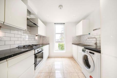2 bedroom flat for sale, Barrier Point Road, London E16