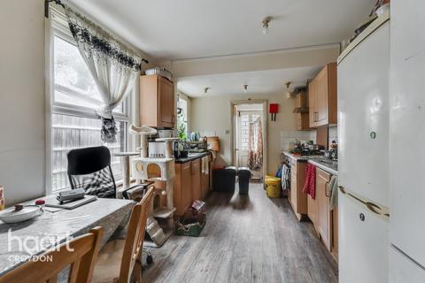 undefined, Whitehorse Road, Croydon
