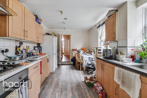 undefined, Whitehorse Road, Croydon