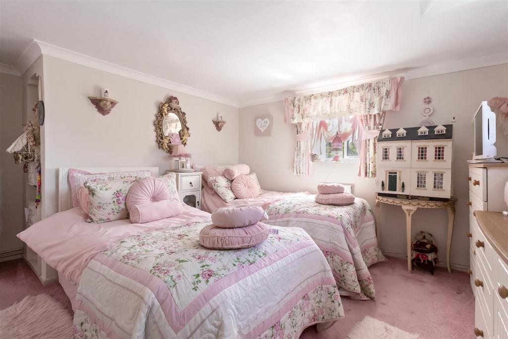 Forget me not Cottage-005.JPG