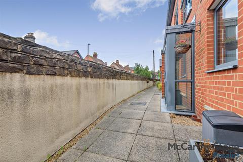 2 bedroom apartment for sale, Turner House St. Margarets Way, Midhurst