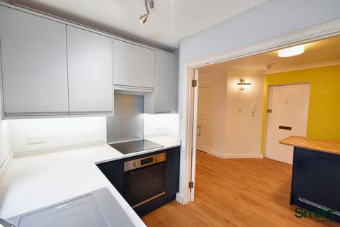 undefined, Exeter EX4