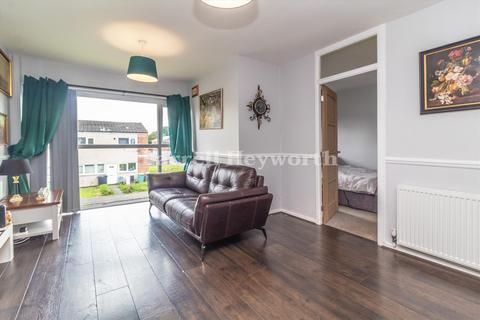 1 bedroom flat for sale, Redcar Avenue, Preston PR2