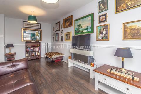 1 bedroom flat for sale, Redcar Avenue, Preston PR2