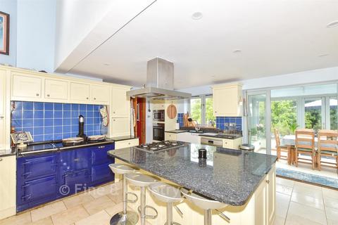 6 bedroom detached house for sale, Gillridge Lane, Crowborough TN6