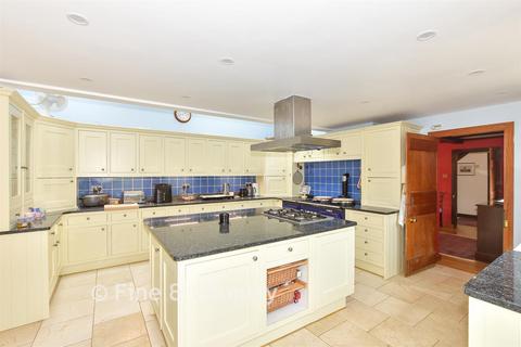 6 bedroom detached house for sale, Gillridge Lane, Crowborough TN6