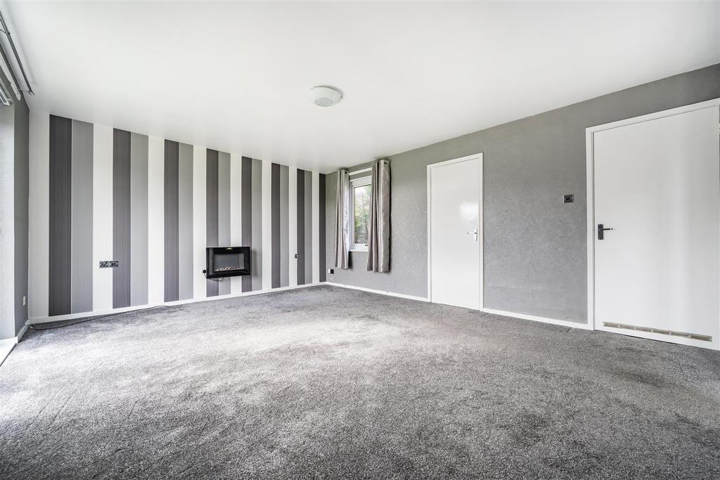 Living/dining room