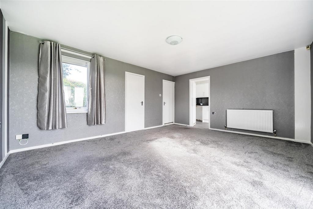 Living/dining room
