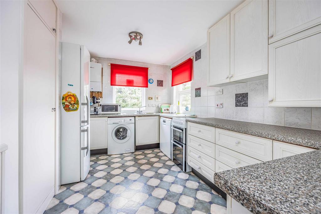Flat 8 Centenary Court 19 Burton Road, Poole-Small