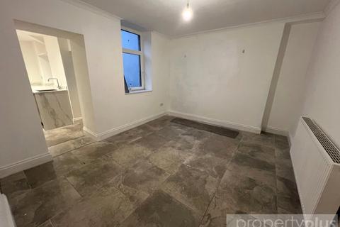 30 Howard Street, Tonypandy, CF40 2BP