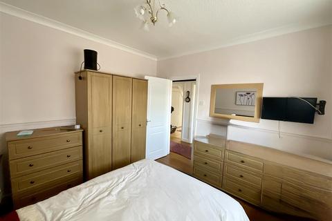 3 bedroom bungalow for sale, Bay View Road, Llanelli