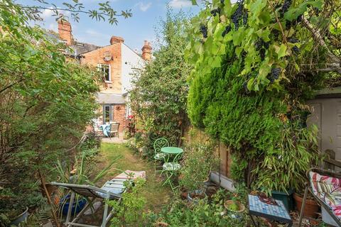 2 bedroom terraced house for sale, Grovelands Road,  Reading,  Berkshire,  RG30
