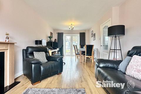 undefined, Dean Close, Mansfield, NG18