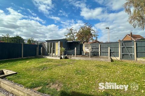 undefined, Dean Close, Mansfield, NG18