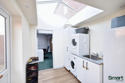 undefined, Exeter EX1