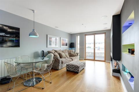 2 bedroom apartment for sale, Dock Head Road, Chatham, Kent, ME4