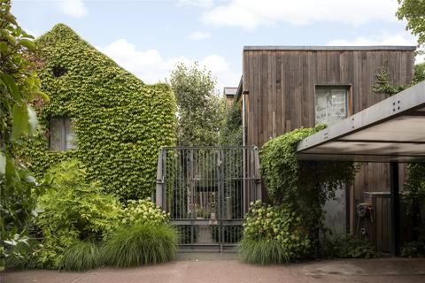 4 bedroom property to rent, Delancey Street, London, NW1