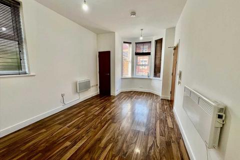 1 bedroom apartment to rent, Arlington Court,Hawtrey close