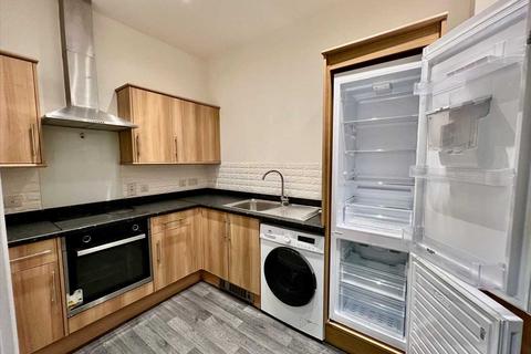 1 bedroom apartment to rent, Arlington Court,Hawtrey close