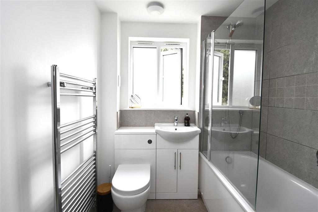 Family bathroom