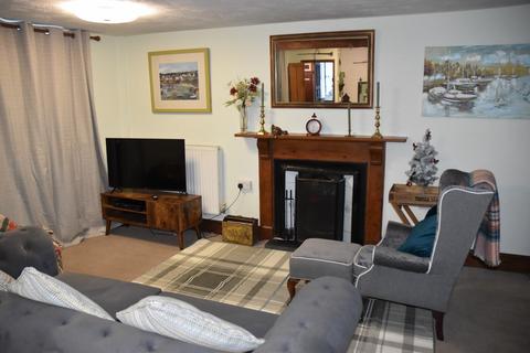 undefined, Y Wern, Newcastle Emlyn