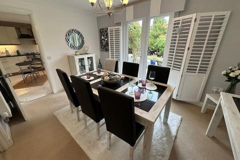 4 bedroom detached house for sale, Parc Tarell, Brecon, LD3