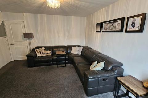 undefined, 120 Redwood, Chadderton, Oldham, OL9 9UG
