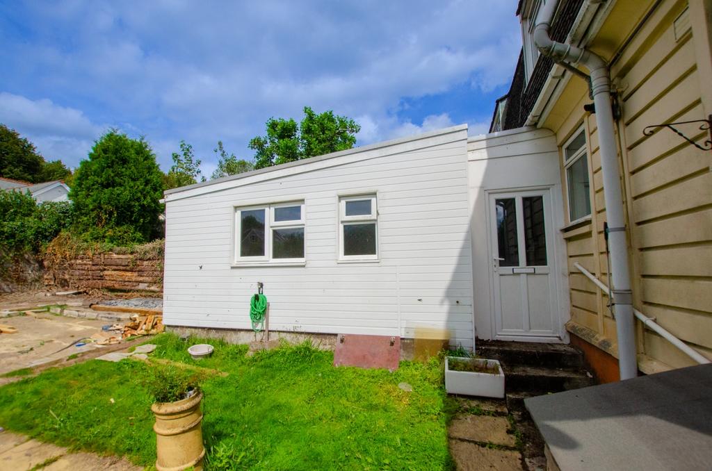 11 Paull Road TPS Bodmin Branch 01208 872728-21