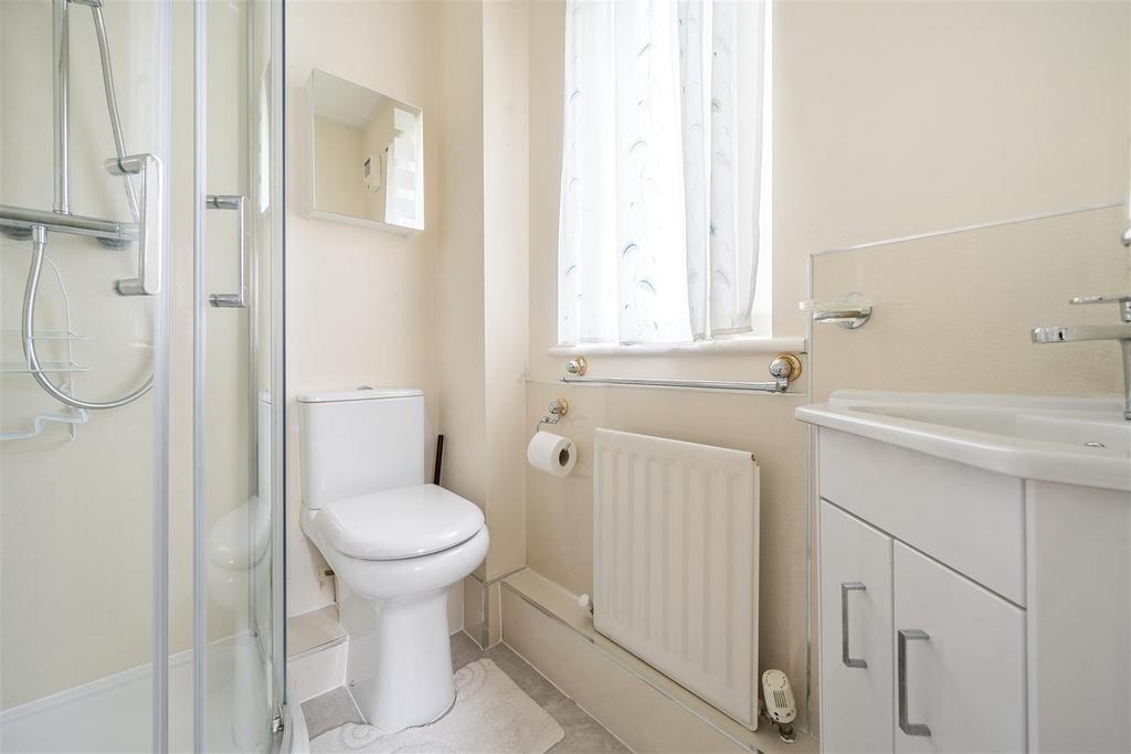 En suite shower room